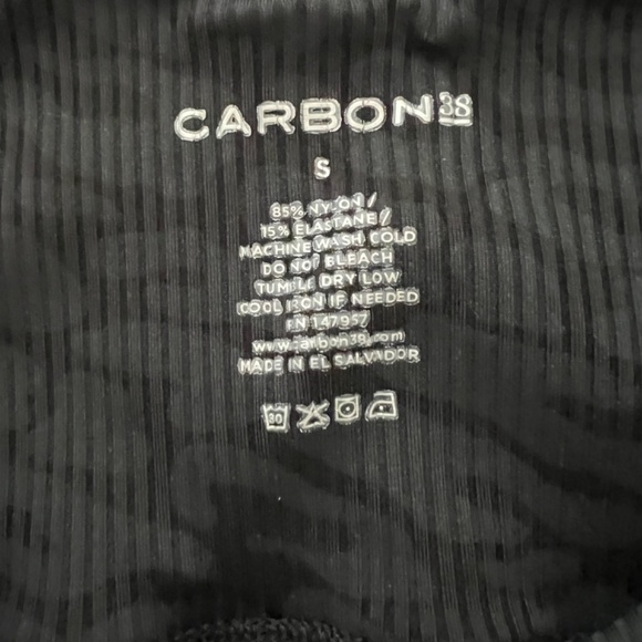 Carbon38 Printed Ribbed 7/8 Length Legging in Black Leopard - Small - Picture 3 of 4